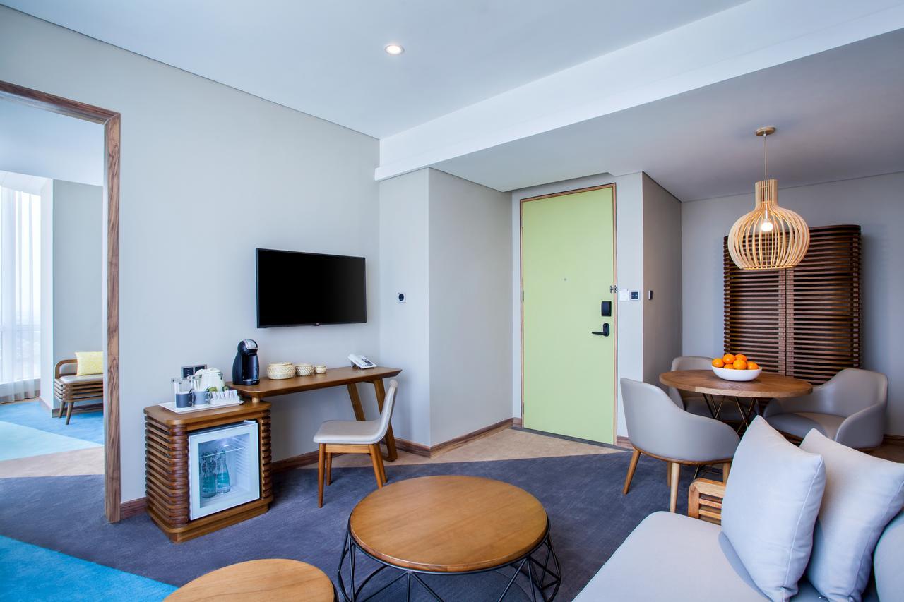 Mercure Pantai Indah Kapuk Hotel